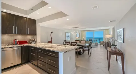 1145 Gulf Of Mexico Drive Longboat Key FL 34228