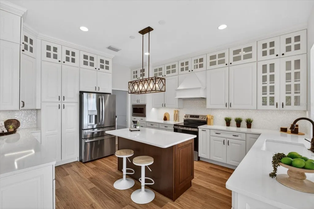 7389 S Serenoa Drive Sarasota FL 34241