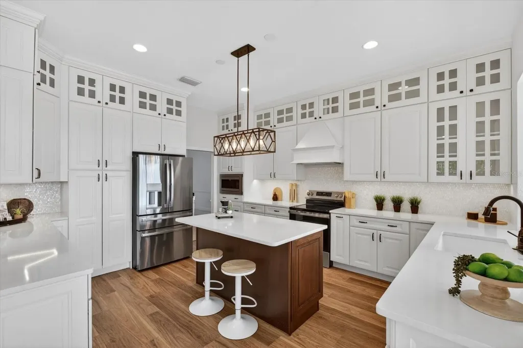 7389 S Serenoa Drive Sarasota FL 34241