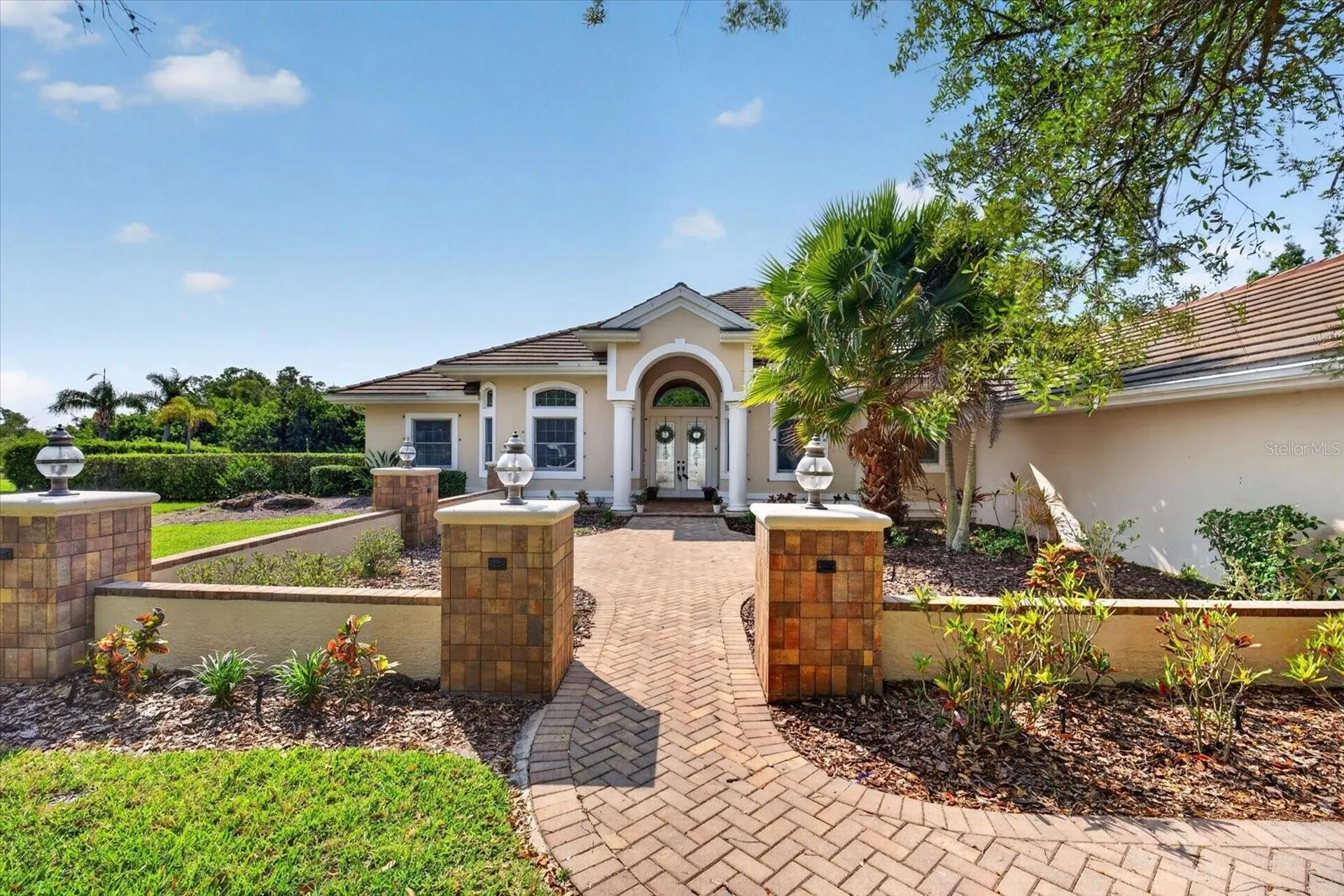 7389 S Serenoa Drive Sarasota FL 34241