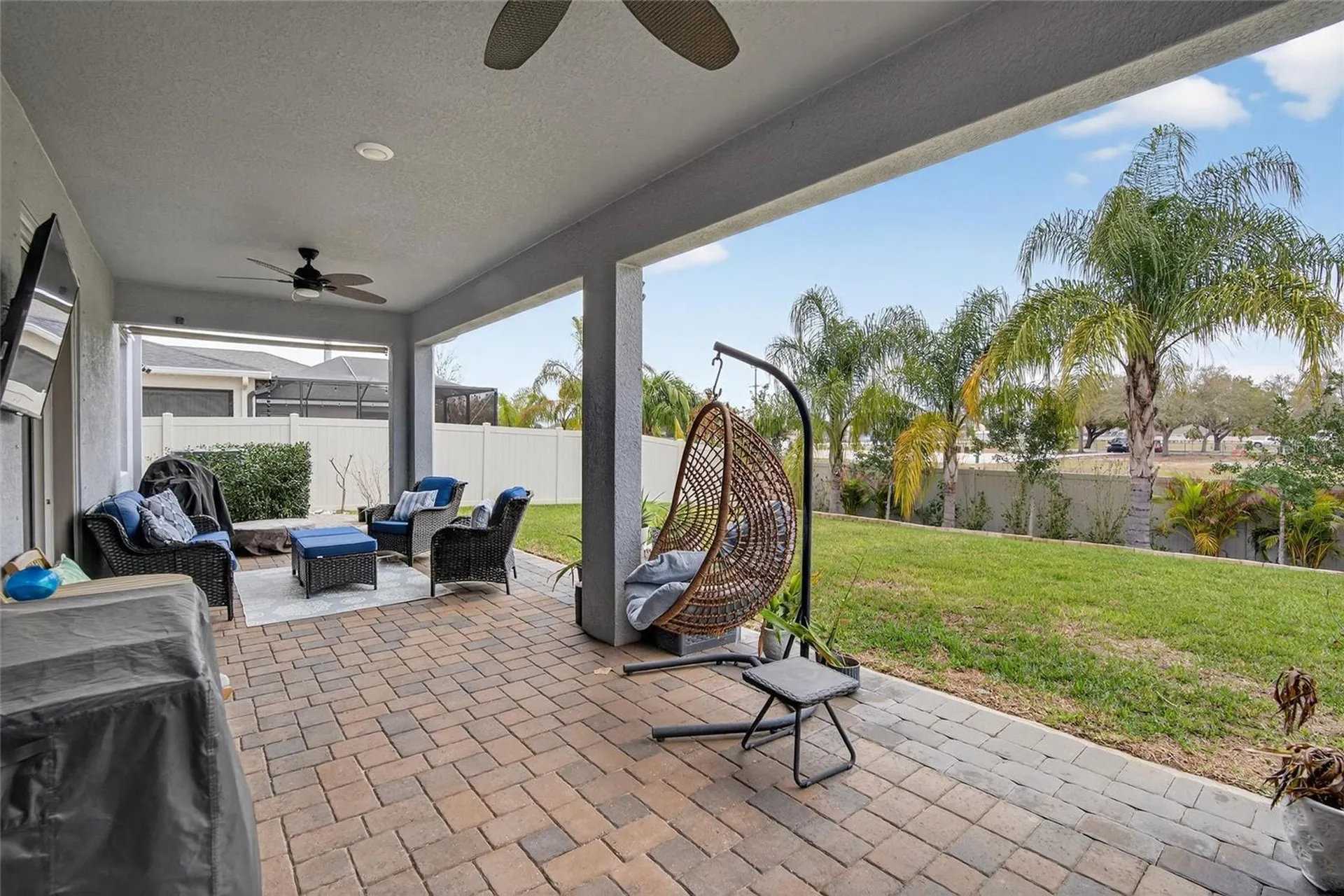 10824 Whitland Grove Drive Riverview FL 33578