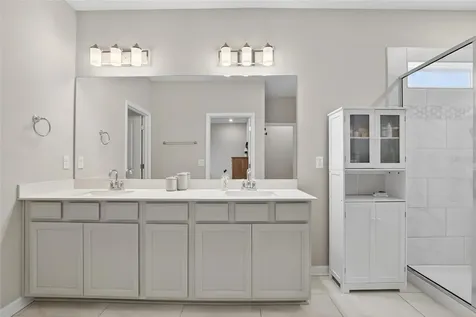 10824 Whitland Grove Drive Riverview FL 33578