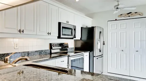 507 Sanderling Circle Bradenton FL 34209