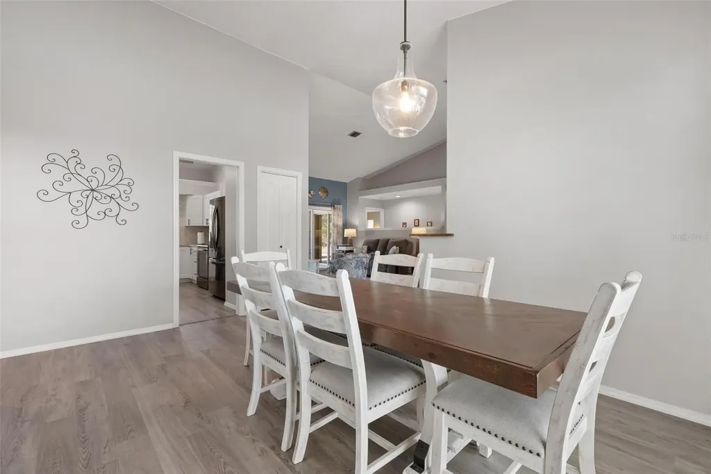 5009 Southern Pine Circle Venice FL 34293