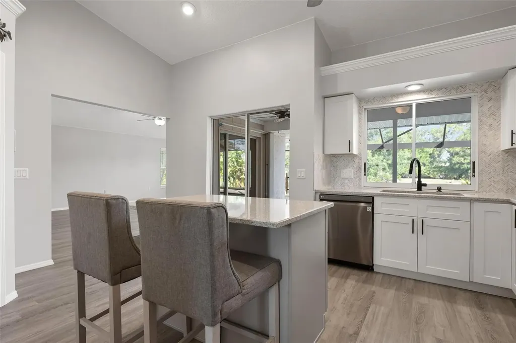 5009 Southern Pine Circle Venice FL 34293