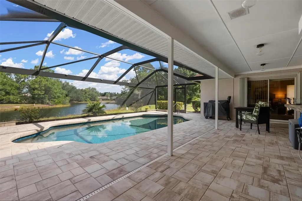 5009 Southern Pine Circle Venice FL 34293