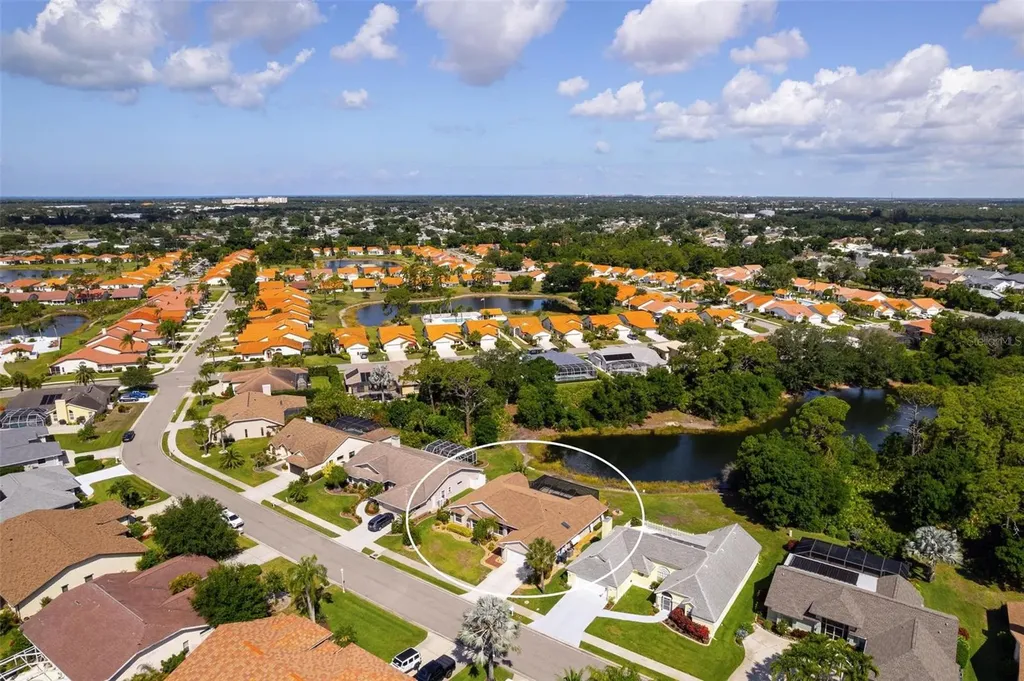 5009 Southern Pine Circle Venice FL 34293