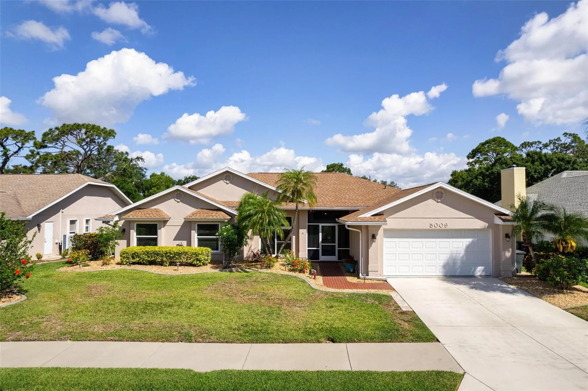 5009 Southern Pine Circle Venice FL 34293