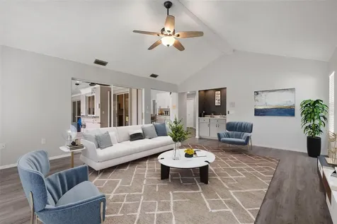 5009 Southern Pine Circle Venice FL 34293