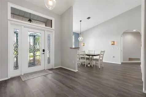5009 Southern Pine Circle Venice FL 34293