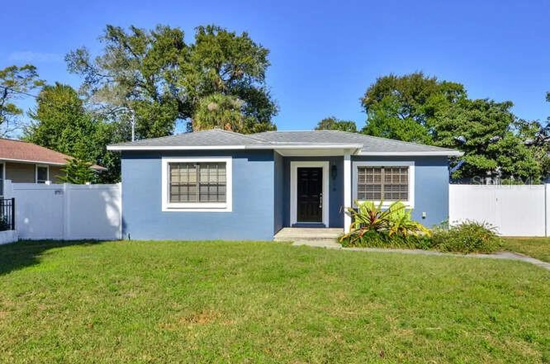 816 E Frierson Avenue Tampa FL 33603