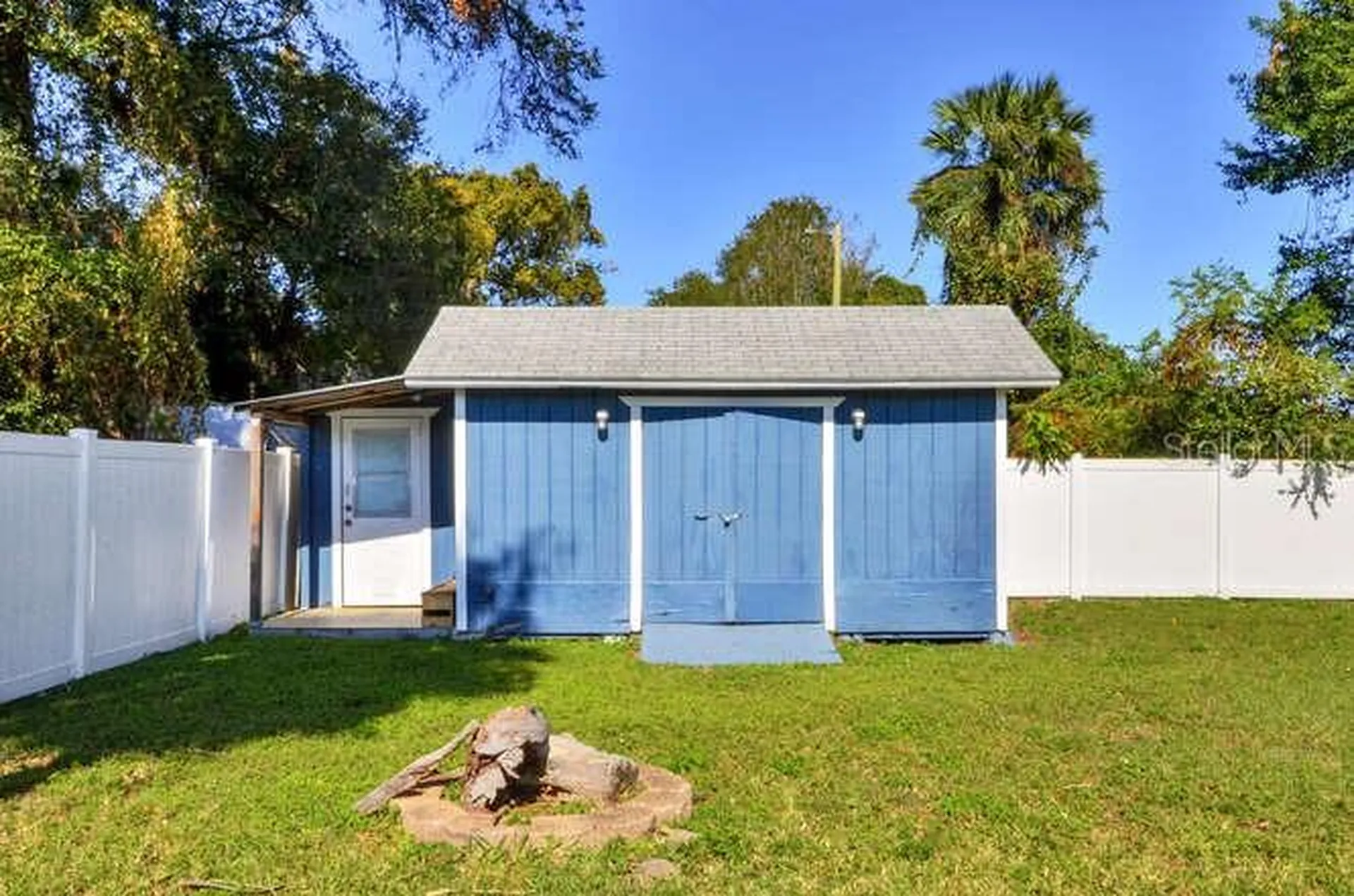 816 E Frierson Avenue Tampa FL 33603