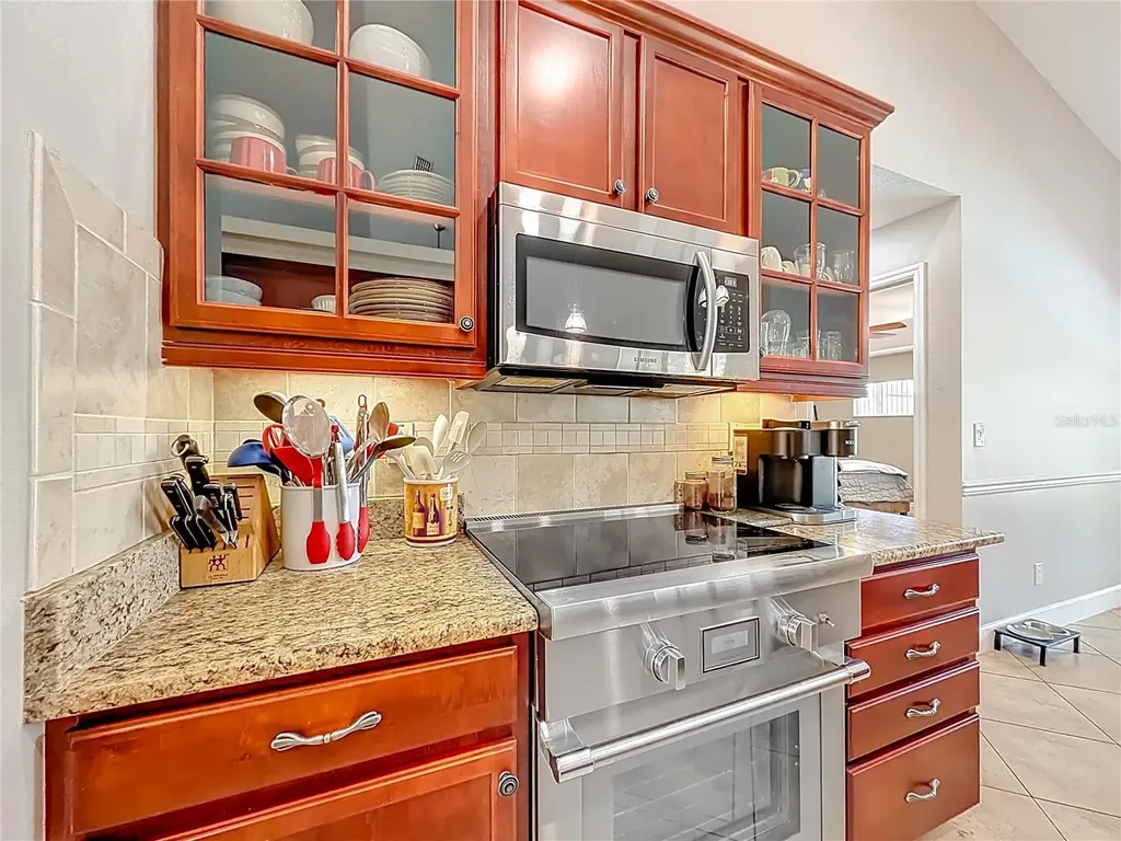 3245 NW 137th Place Reddick FL 32686
