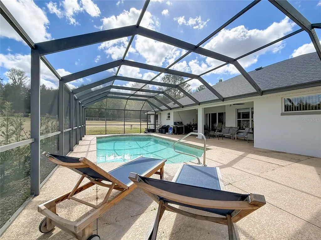 3245 NW 137th Place Reddick FL 32686