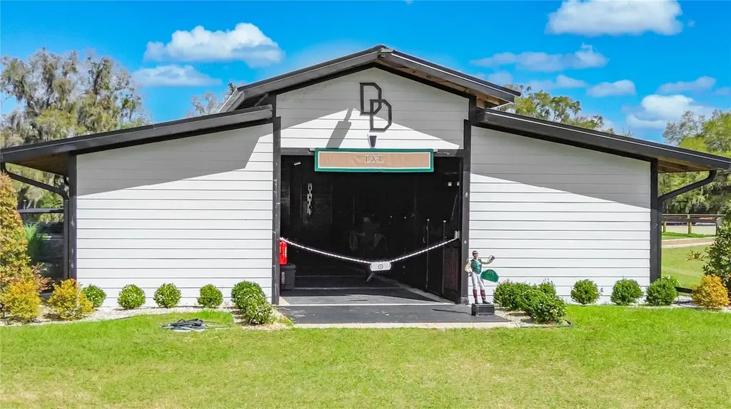 3245 NW 137th Place Reddick FL 32686