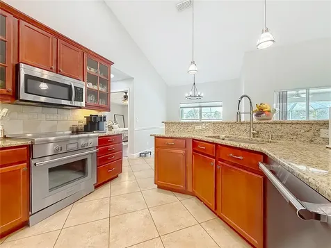 3245 NW 137th Place Reddick FL 32686