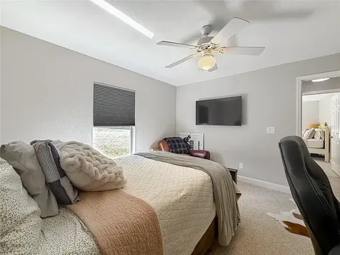 3245 NW 137th Place Reddick FL 32686