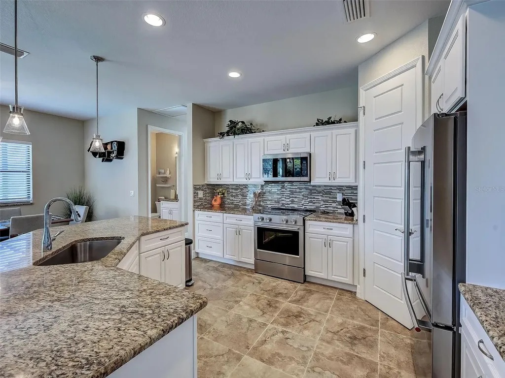138 Long Meadow Lane Rotonda West FL 33947