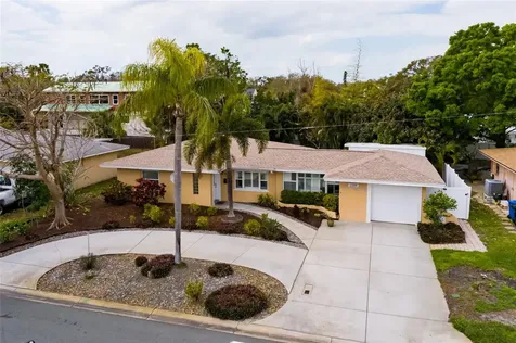 2209 Sunrise Drive SE St Petersburg FL 33705