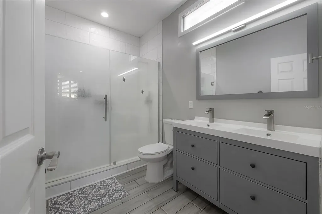 2341 W Chestnut Street Tampa FL 33607