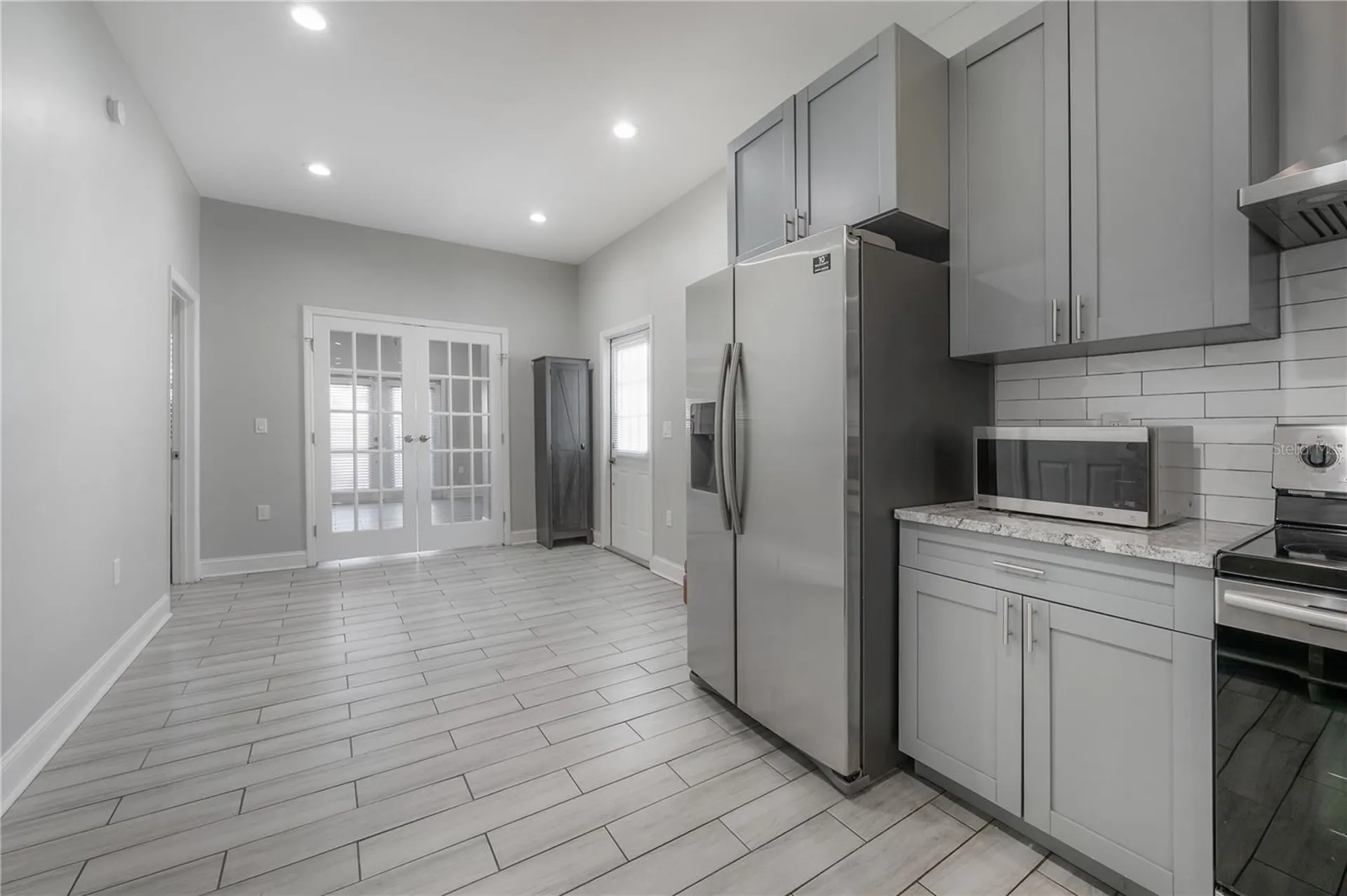 2341 W Chestnut Street Tampa FL 33607