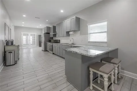 2341 W Chestnut Street Tampa FL 33607