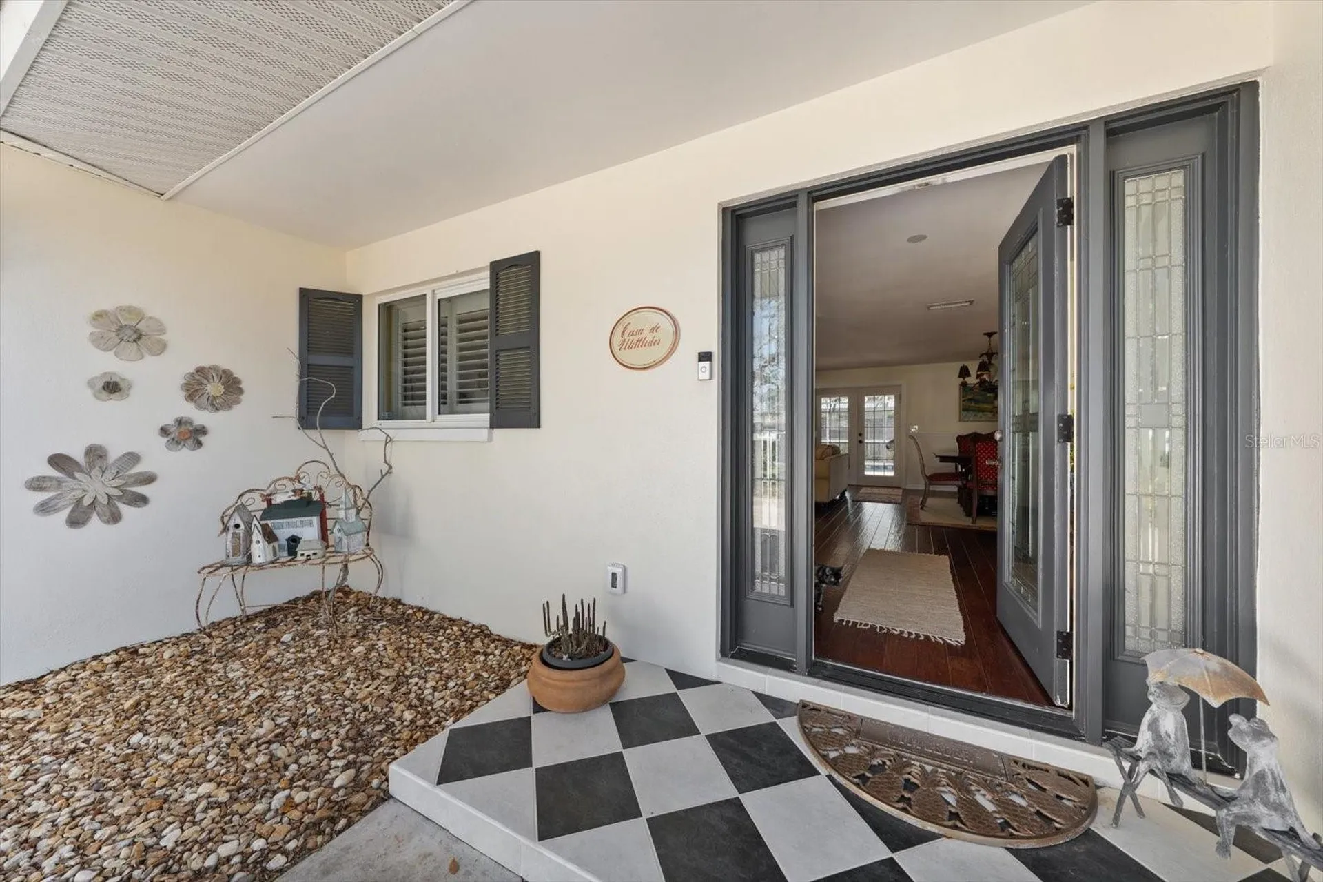 127 Oakwood Drive Largo FL 33770