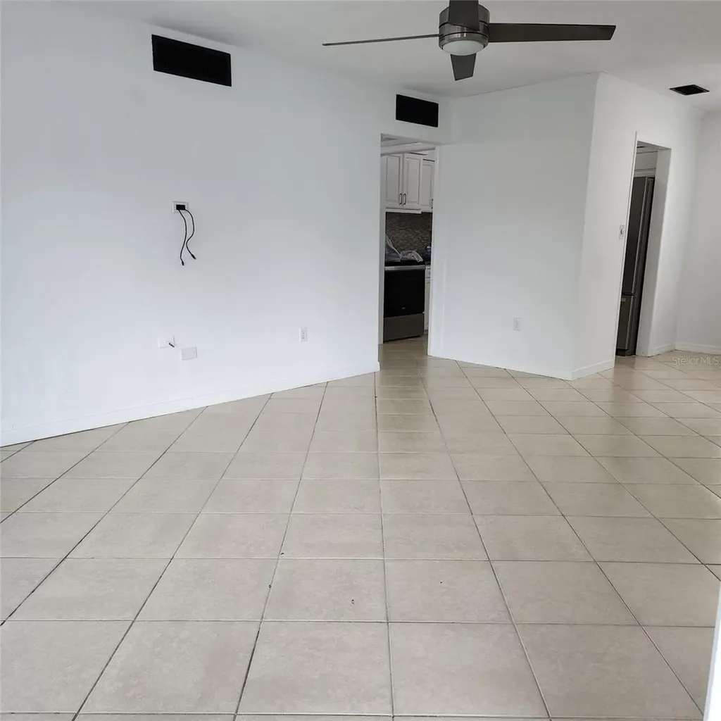3925 Omega Lane Sarasota FL 34235
