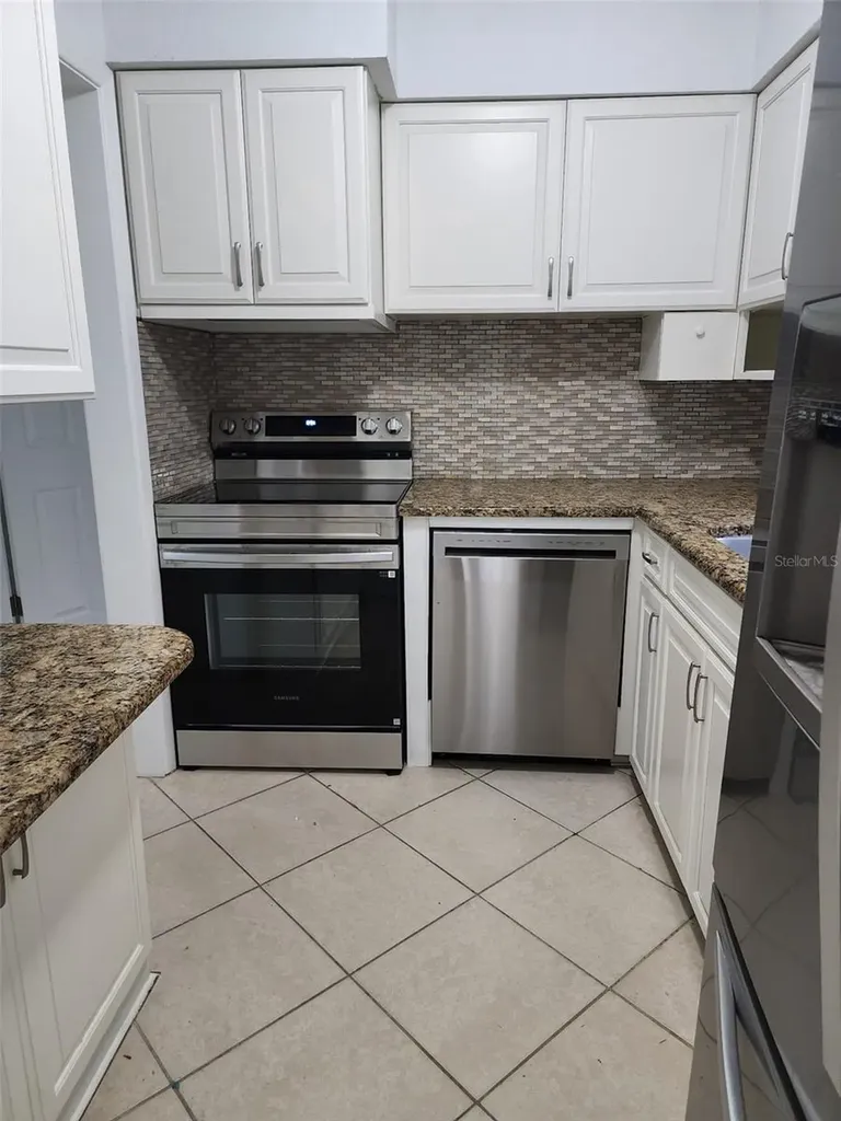 3925 Omega Lane Sarasota FL 34235