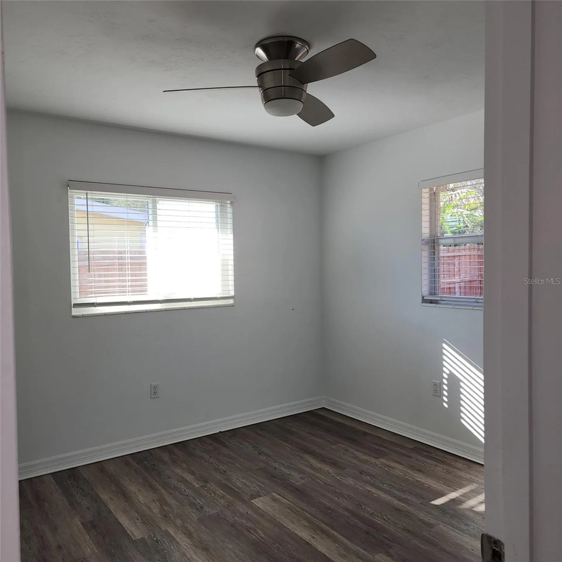 3925 Omega Lane Sarasota FL 34235