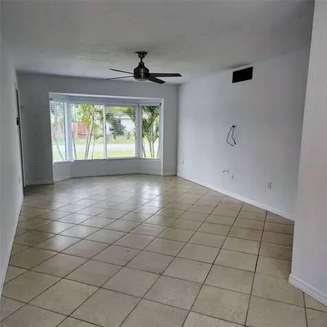 3925 Omega Lane Sarasota FL 34235