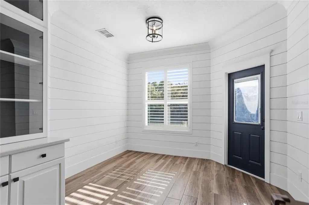 8 Winters Landing Drive Oakland FL 34787