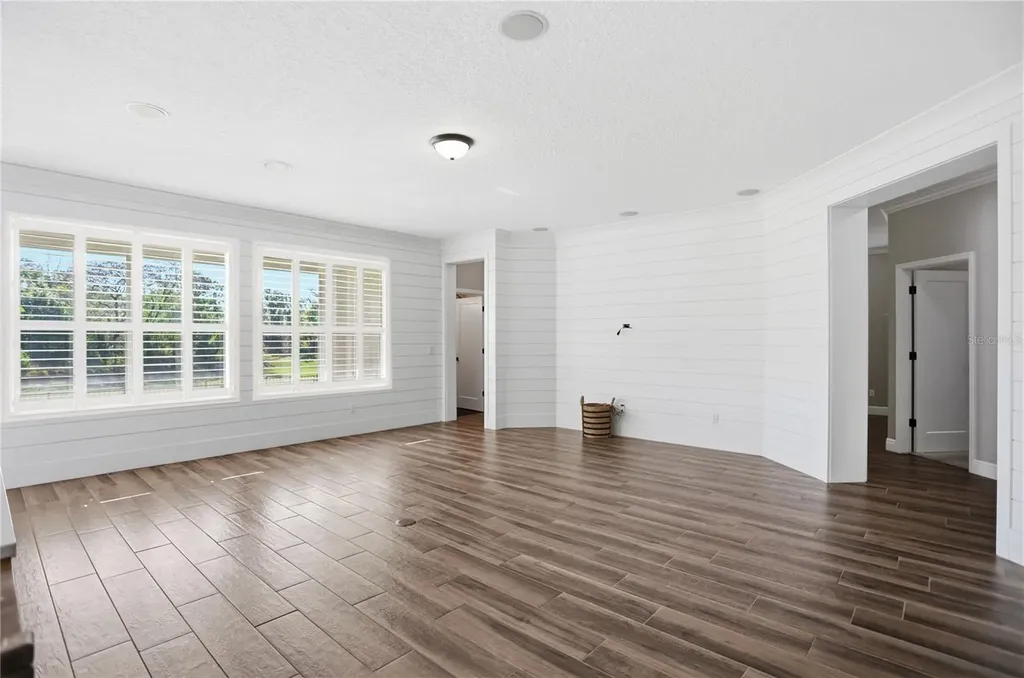 8 Winters Landing Drive Oakland FL 34787