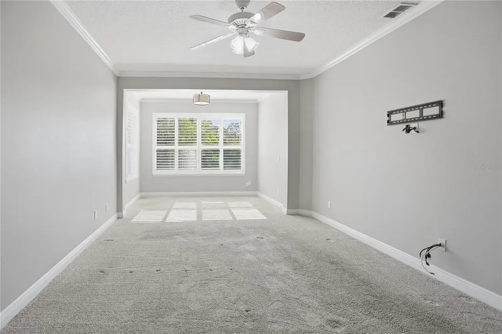 8 Winters Landing Drive Oakland FL 34787