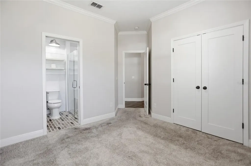 8 Winters Landing Drive Oakland FL 34787
