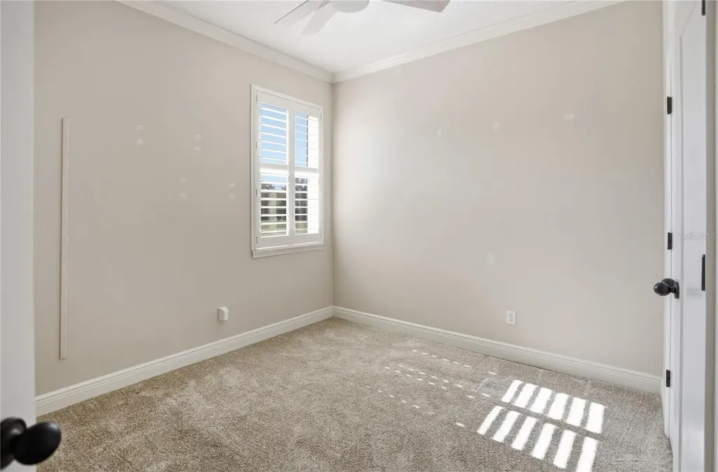 8 Winters Landing Drive Oakland FL 34787
