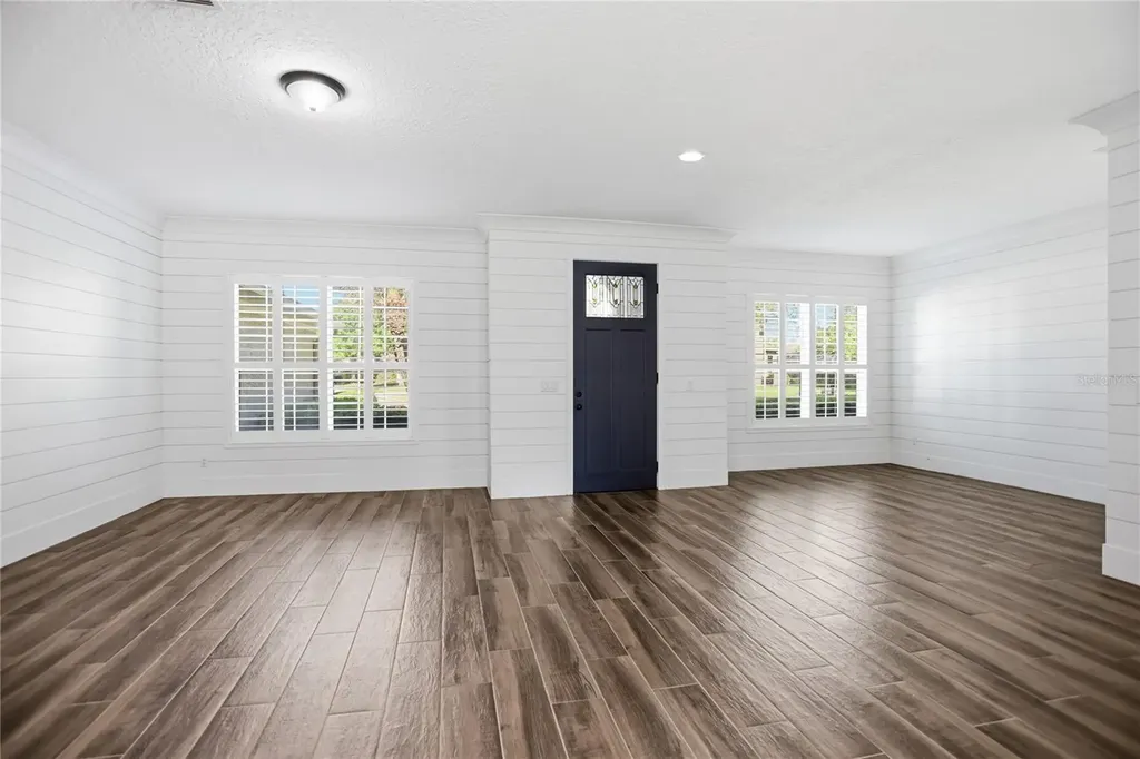 8 Winters Landing Drive Oakland FL 34787