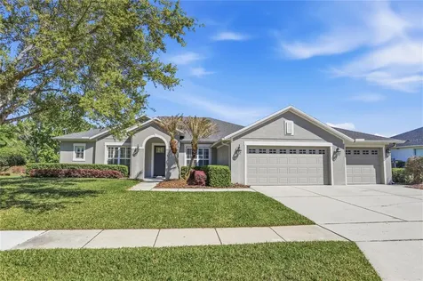 8 Winters Landing Drive Oakland FL 34787