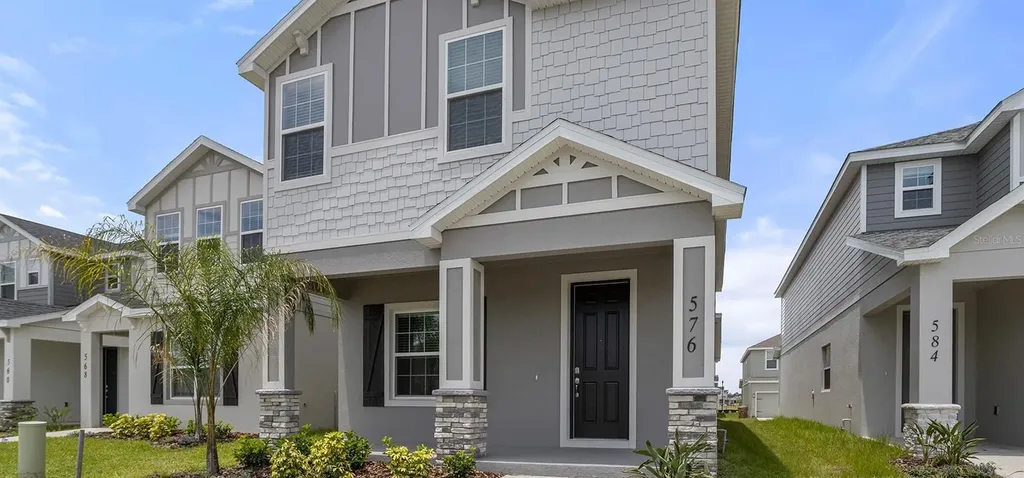576 Mossy Wood Lane St Cloud FL 34771