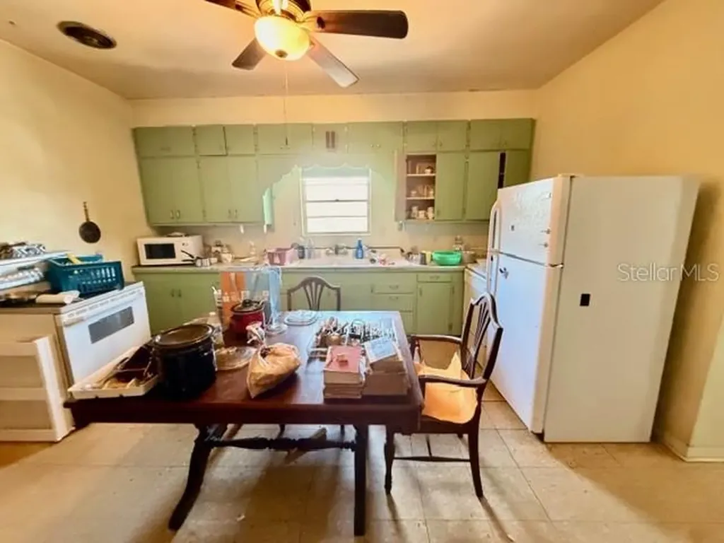 811 State Road 60 E Lake Wales FL 33853