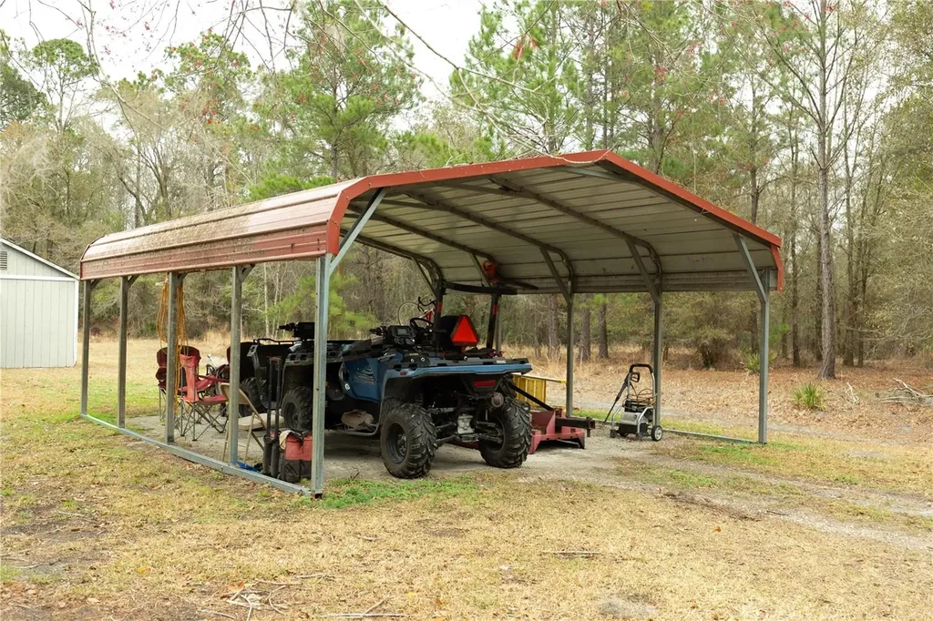 11602 NE Us Highway 301 Waldo FL 32694