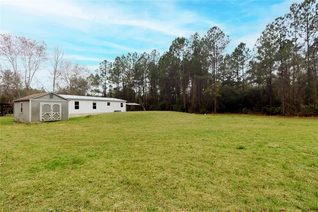 11602 NE Us Highway 301 Waldo FL 32694