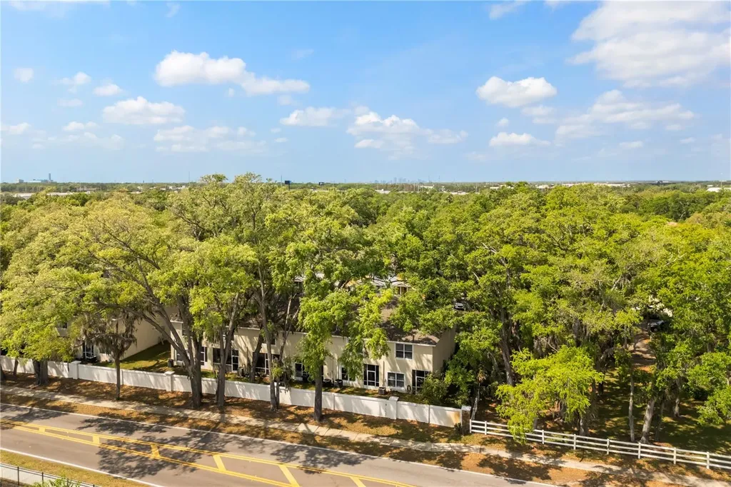 3471 High Hampton Circle Tampa FL 33610