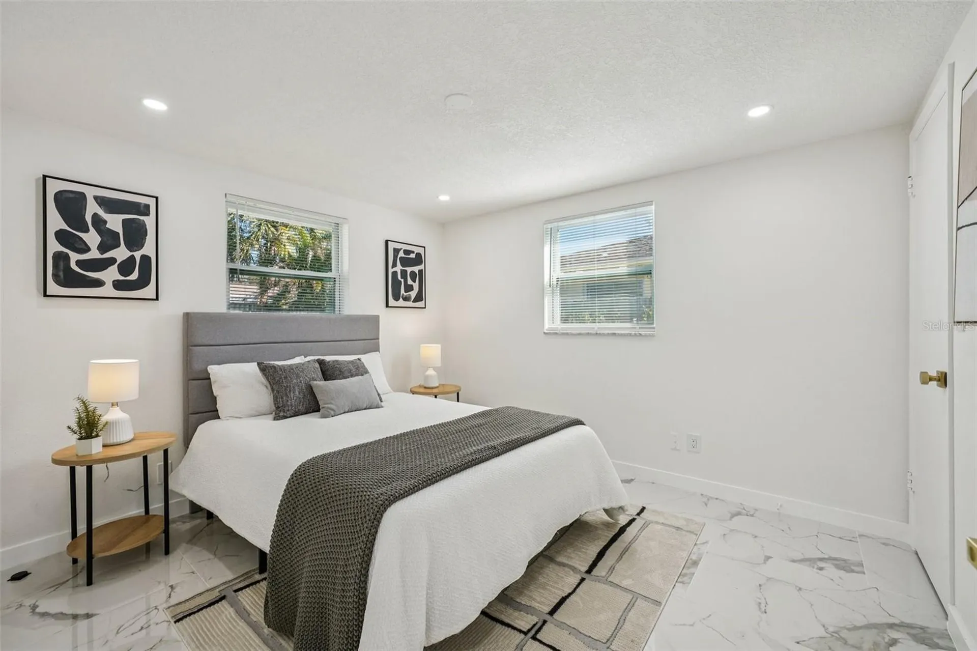 6832 16th Way S St Petersburg FL 33712
