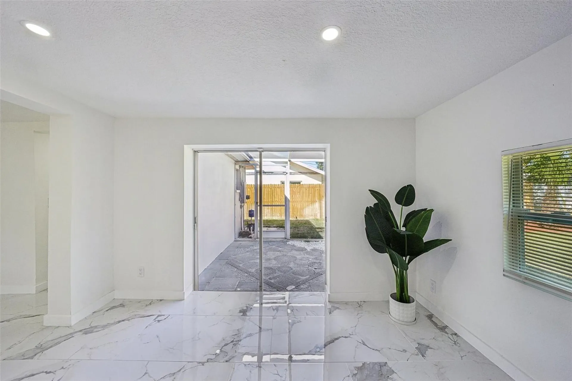 6832 16th Way S St Petersburg FL 33712