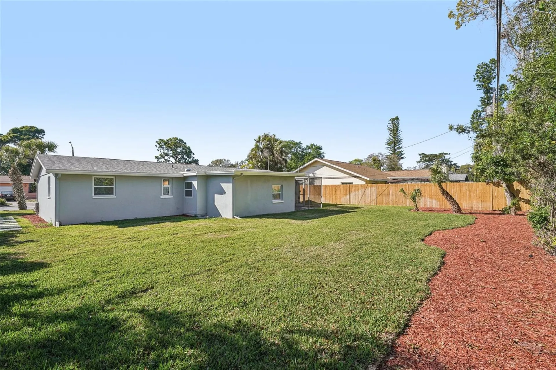 6832 16th Way S St Petersburg FL 33712