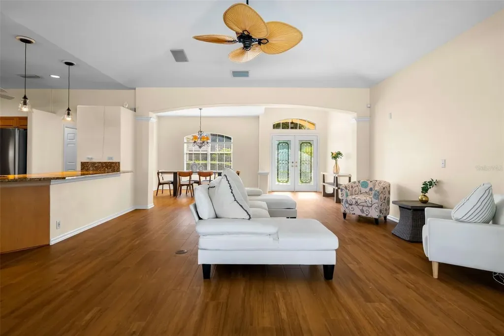 4751 Carrington Circle Sarasota FL 34243