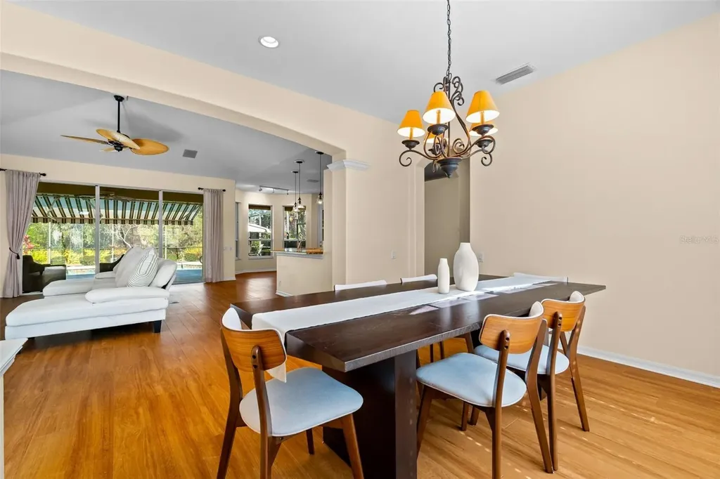 4751 Carrington Circle Sarasota FL 34243