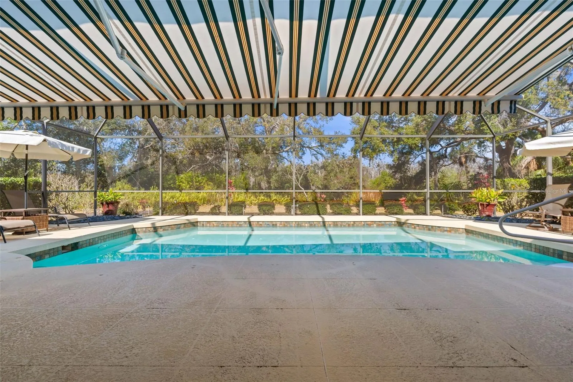 4751 Carrington Circle Sarasota FL 34243