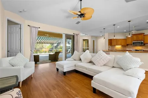 4751 Carrington Circle Sarasota FL 34243